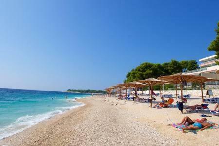 Charming Seaside Apartment Primošten Exterior foto